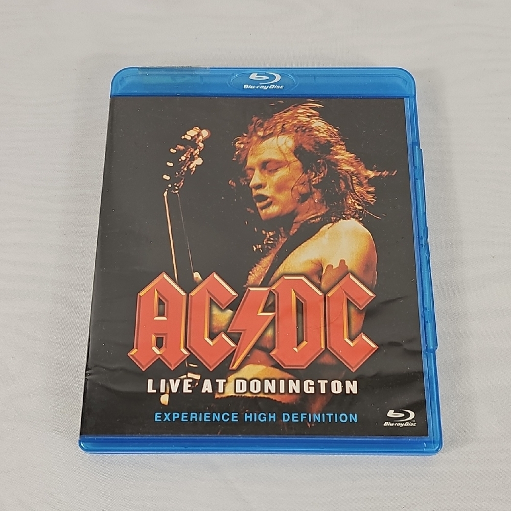 AC/DC Live Concert Blu-ray — Live At Donington